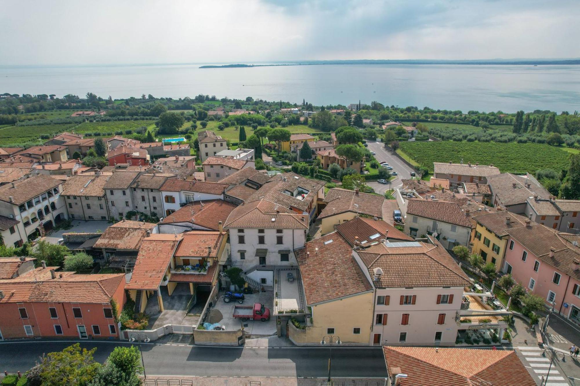 Appartamento In Piazza Moniga del Garda Exterior photo